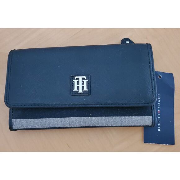 Tommy Hilfiger Ladies Tri Fold Wallet Black/Gray New - Picture 1 of 4